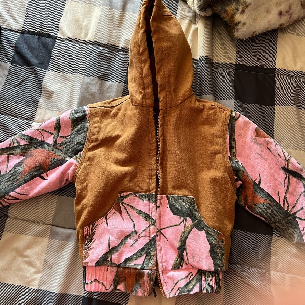 Toddler coat size 3T good condition no rips but some stains on end of sleeves